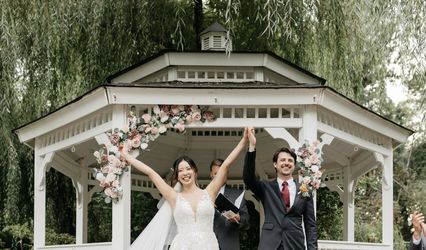Ellipsis Wedding