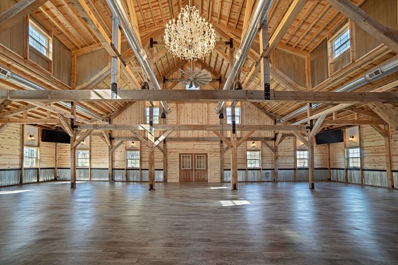 Heartland Country Barn