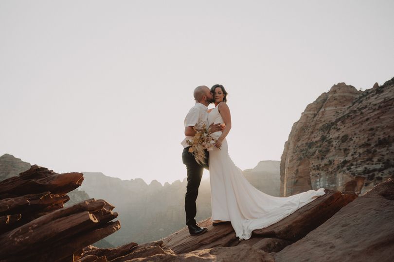 ROAN Weddings