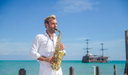 Pascal Aubrion Saxophonist