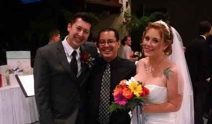 Honolulu Secular Weddings