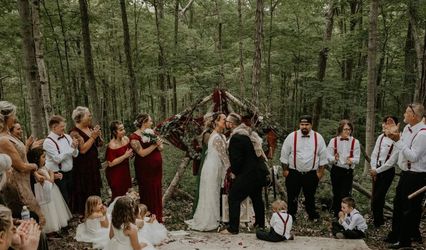 EarthJOY TreeHouse Weddings