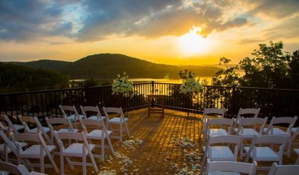 Stonewater Cove Resort and Spa
