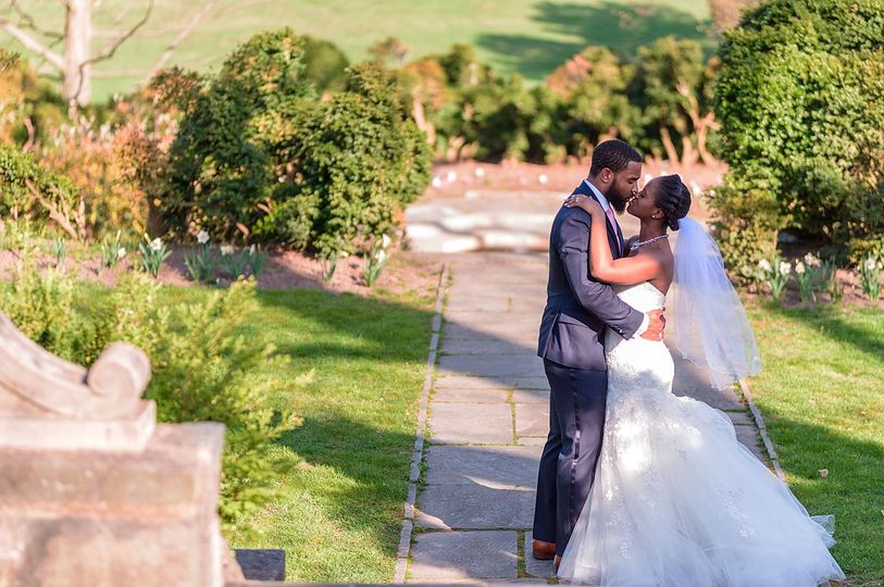 Event De'Cor Wedding Planning & Design