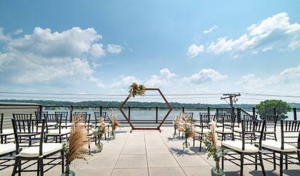 Mississippi River Distilling Company Celebration Center