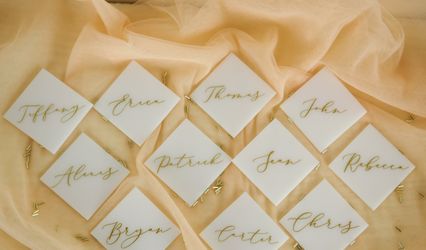 Dot & Rose Decor