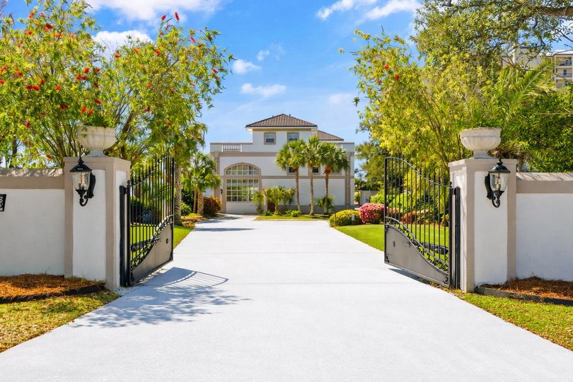Bella Villa