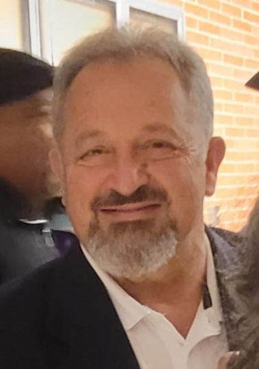 A Bilingual Wedding Minister