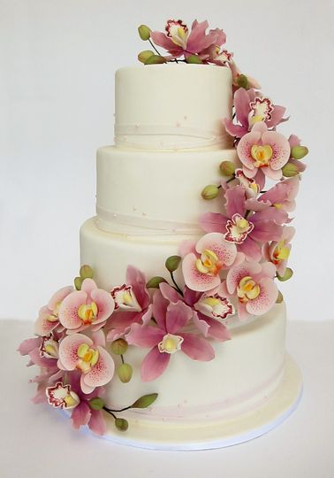 Delicious Arts Wedding Cake Los Angeles Ca Weddingwire