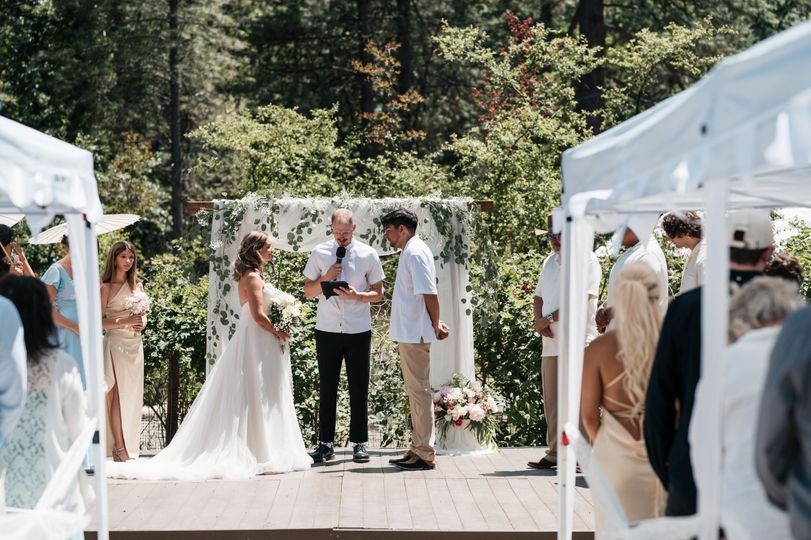The Inn At Shasta Lake