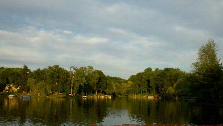 Willowdale Lake Country Club