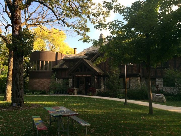 Charles H. MacNider Art Museum