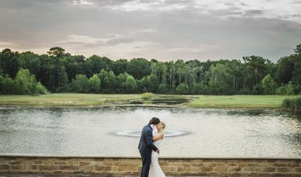 The Hundred Oaks Event Center