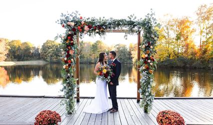 Carolyn Baldwin Lake Pavilion