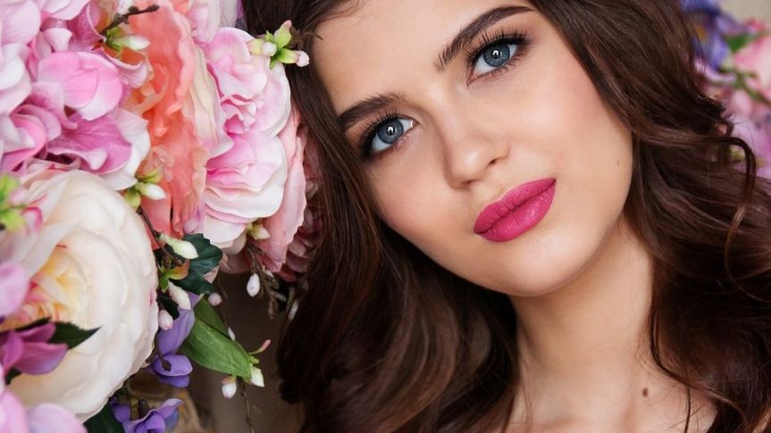 Pretty in Pink Makeup and Beauty