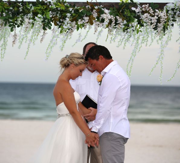 Fairytale Beach Weddings Planning Gulf Shores Al Weddingwire