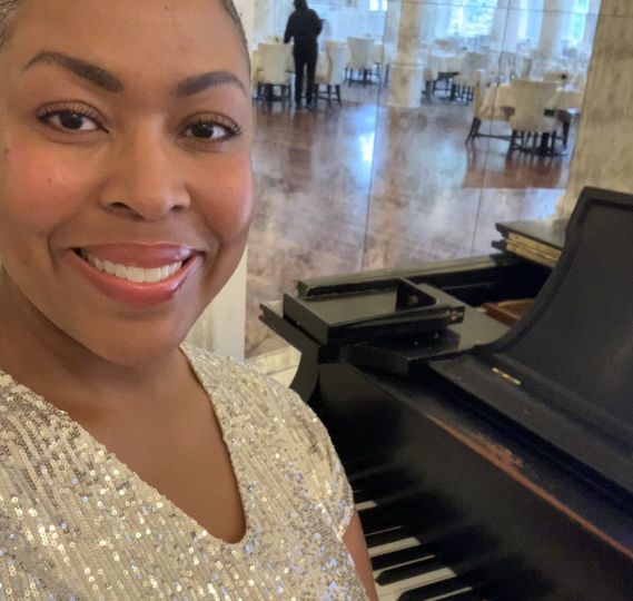 Liz Marion Piano
