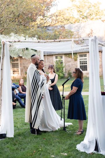 Rabbi Robyn Frisch