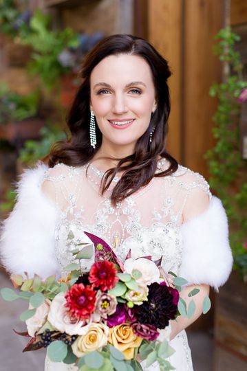 Laura Burns Hair & Makeup