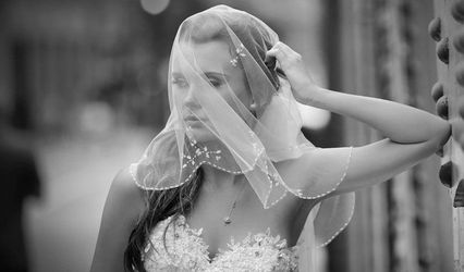 Luxe Brides