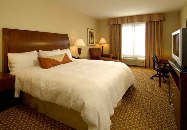 Hilton Garden Inn Venue Bloomington In Weddingwire