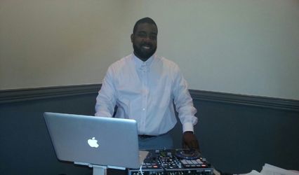 DJ GULLY