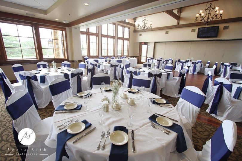 Pinecrest Banquets And Restaurant Venue Huntley Il Weddingwire