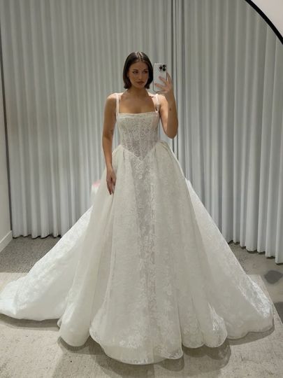 Luv Bridal - Tempe