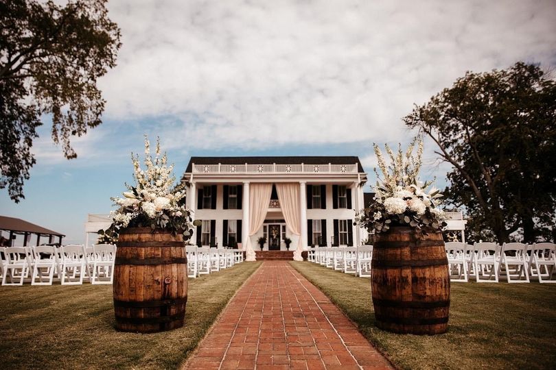 The Manor at Mount Carmel
