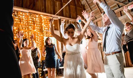Signal Flow DJ Services