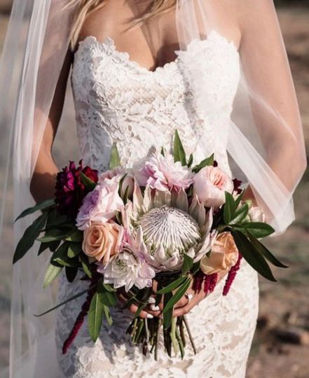 Sacred Romance Floral Design & Event Planning