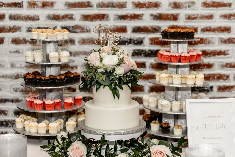 Pink Paradise Bakery