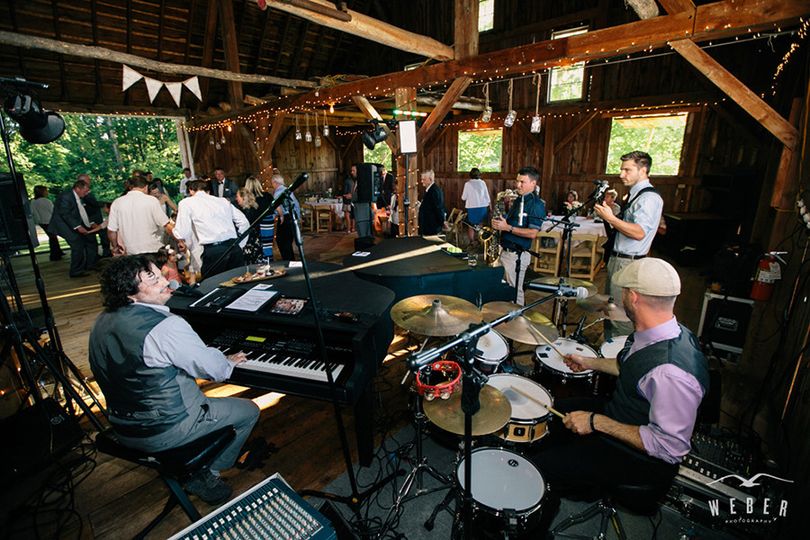 Main Street Dueling Pianos