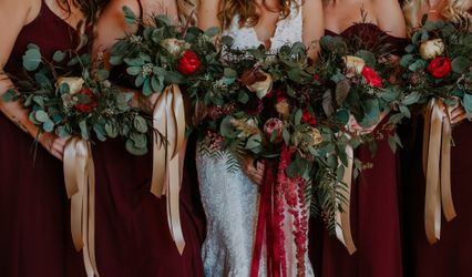 Flora Roots & CO