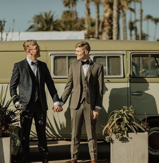 Grooms