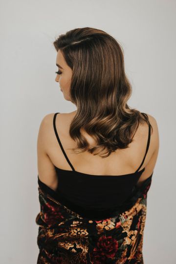  Soft glam waves