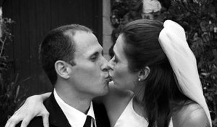 Artful Wedding Photography
