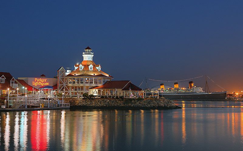 Parkers' Lighthouse & Queensview Steakhouse