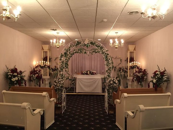 Heaven Sent Wedding Chapel Venue Hamilton Oh Weddingwire