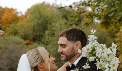 Earthy Elegance Florals