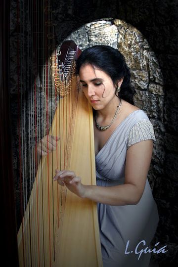 Harpist Laimi Fernandez