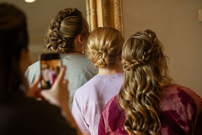 The Mane Veil