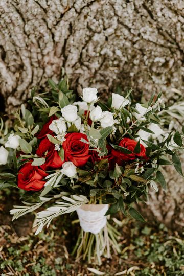 Earth Blossoms Flowers Madison Ct Weddingwire