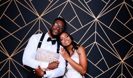 Nostalgic Memories Photo Booth