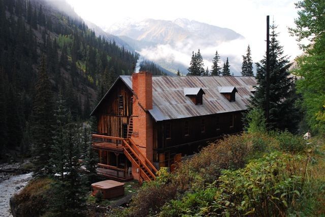 Eureka Lodge