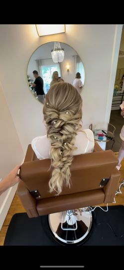 Do's & Dye by Julie