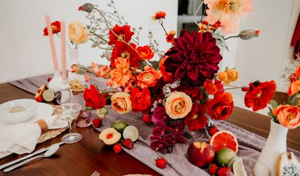 Made You Look Floral Rentals