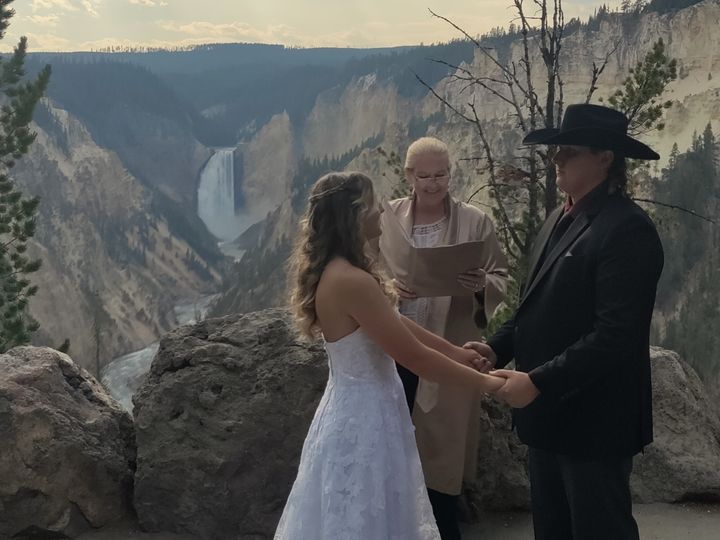 A Beautiful Soul - Wedding Officiant