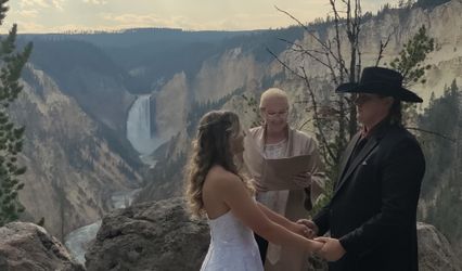 A Beautiful Soul - Wedding Officiant