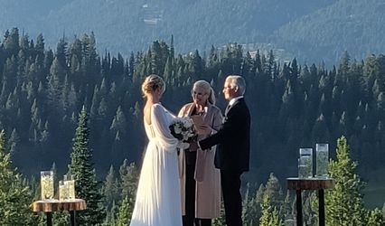 A Beautiful Soul - Wedding Officiant